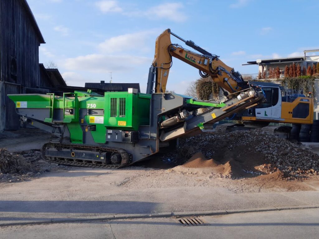 Abbrucharbeiten inkl. Abtransport des Bauschutts mit abbruch-lutz